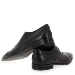 Azzaro